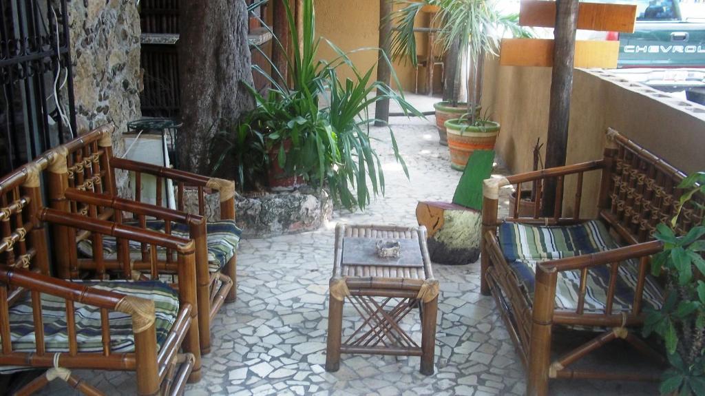 Mayan Hostel Cancun Exterior photo