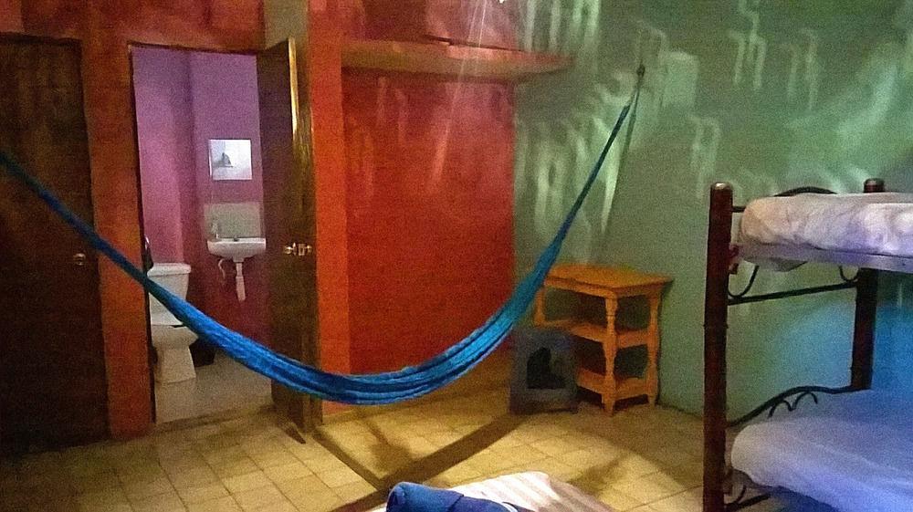 Mayan Hostel Cancun Exterior photo