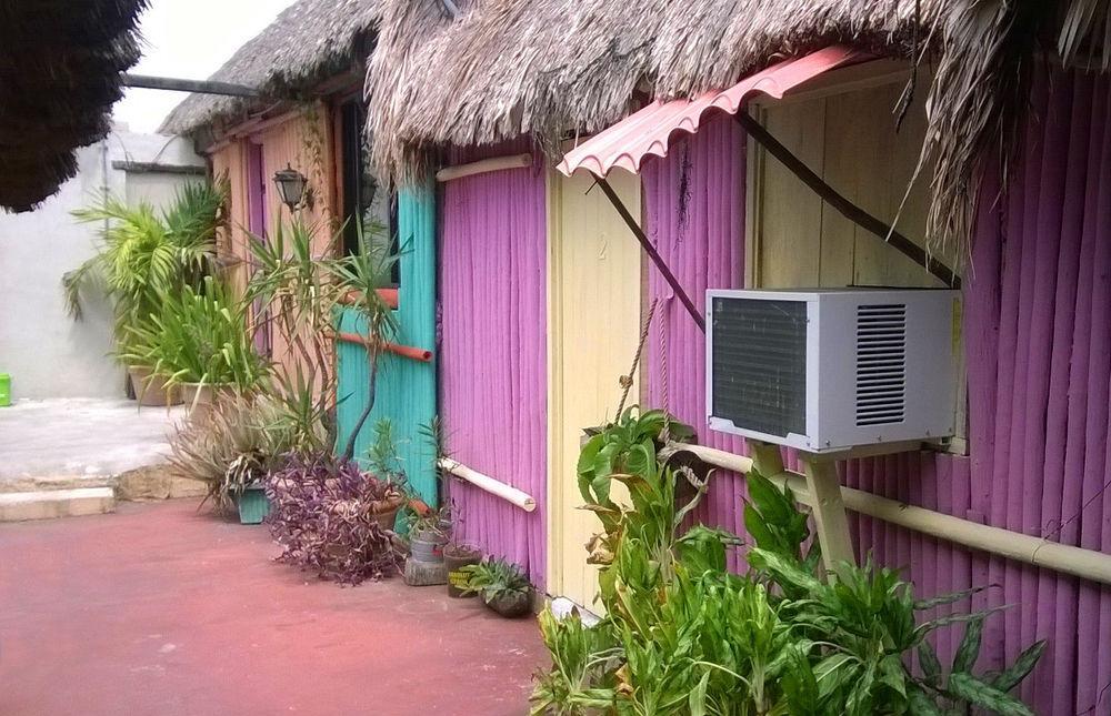 Mayan Hostel Cancun Exterior photo